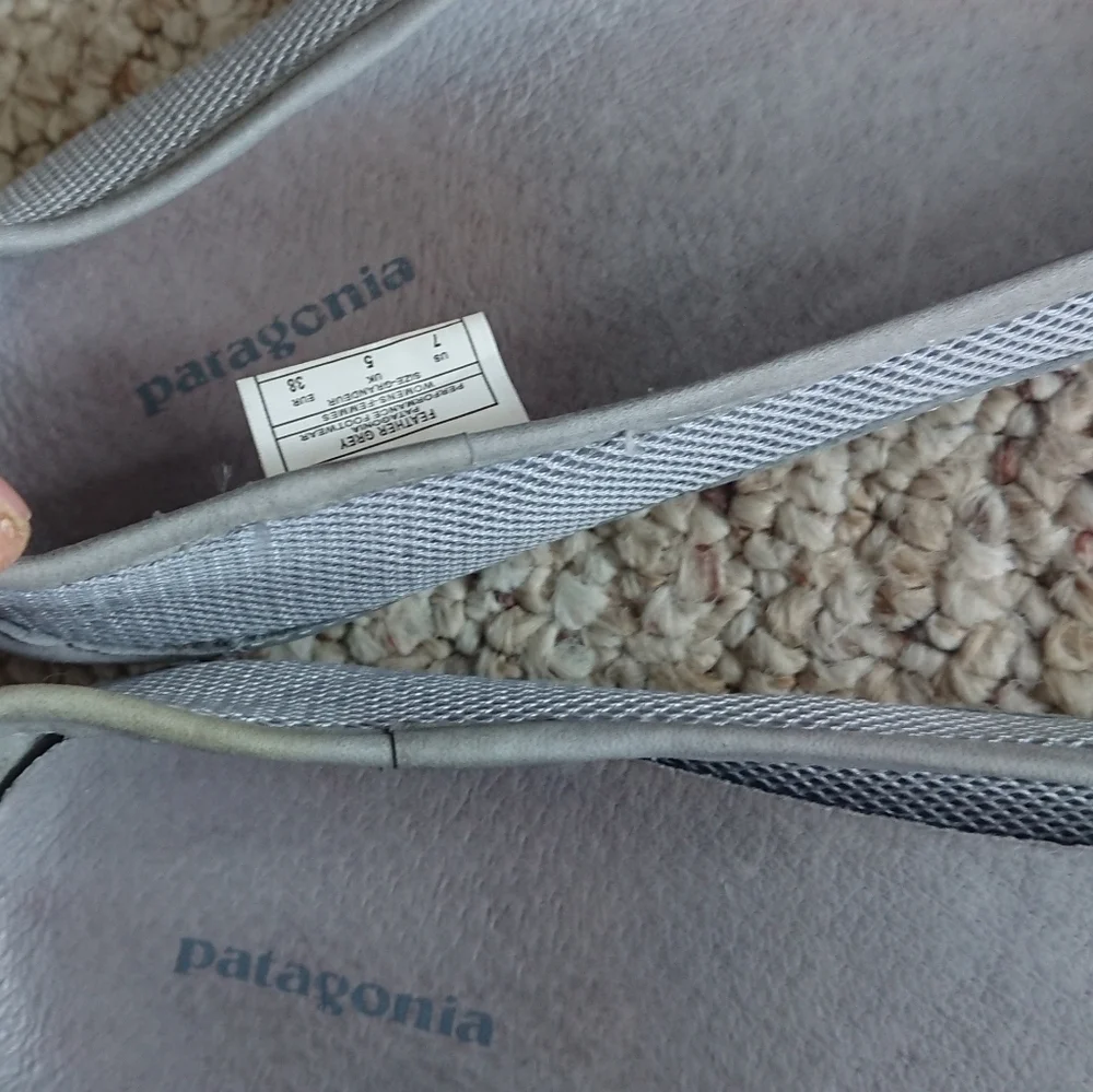 Patagonia Maha gray Breathe Black Nubuck Leather Ballet Flats size 7